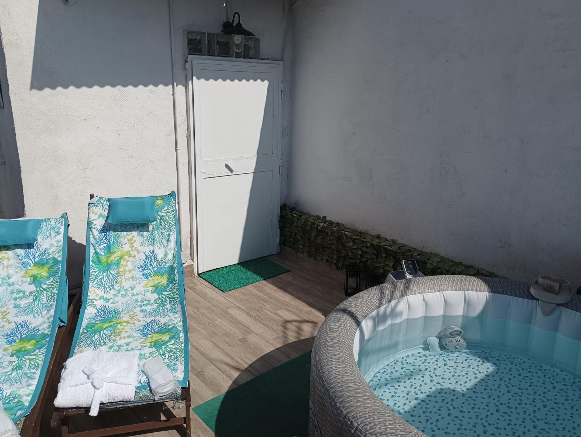Bella Mbriana Bed & Breakfast Napoli Exterior foto