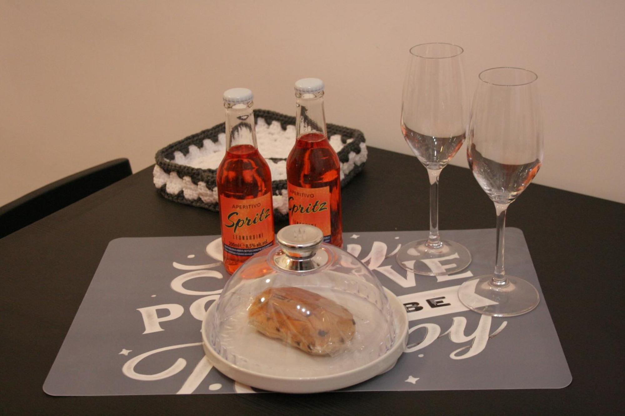 Bella Mbriana Bed & Breakfast Napoli Exterior foto