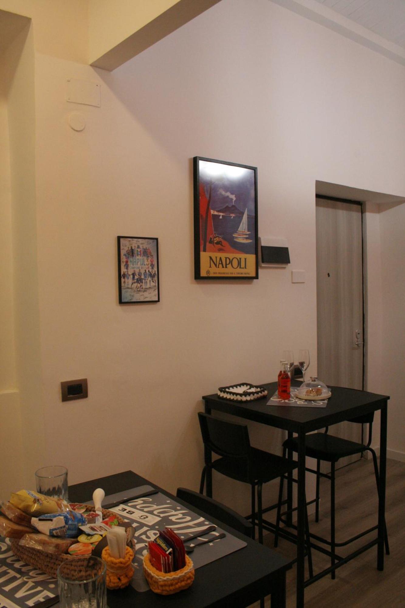 Bella Mbriana Bed & Breakfast Napoli Exterior foto