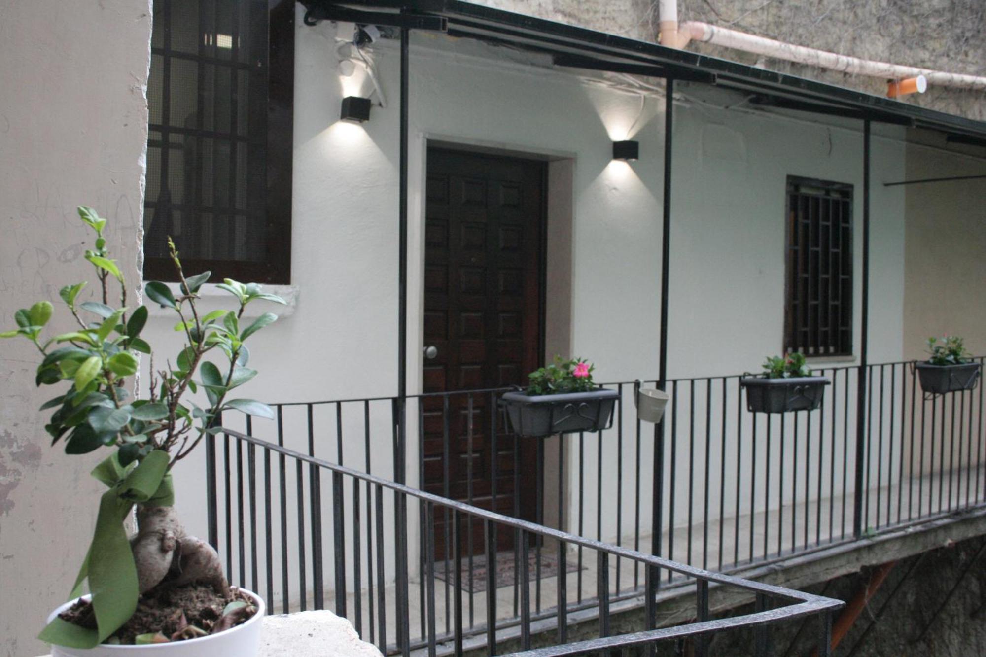 Bella Mbriana Bed & Breakfast Napoli Exterior foto